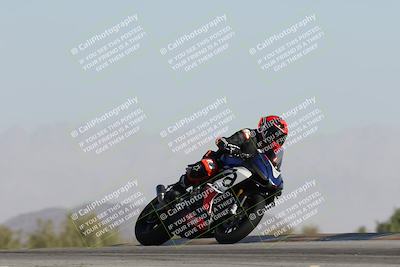 media/Dec-01-2025-Moto Forza (Mon) [[2daa91e15f]]/2-Intermediate Group/Session 2 Turn 9 Entry/